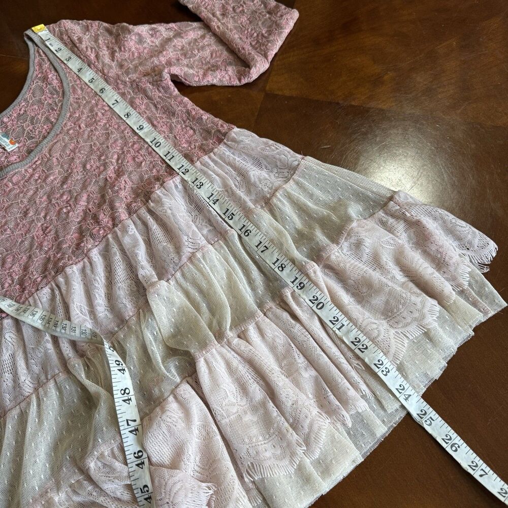 Free People Women XS Pink Lace Tiered Babydoll Tunic Top Boho Fairy Y2K Romantic - Picture 12 of 16